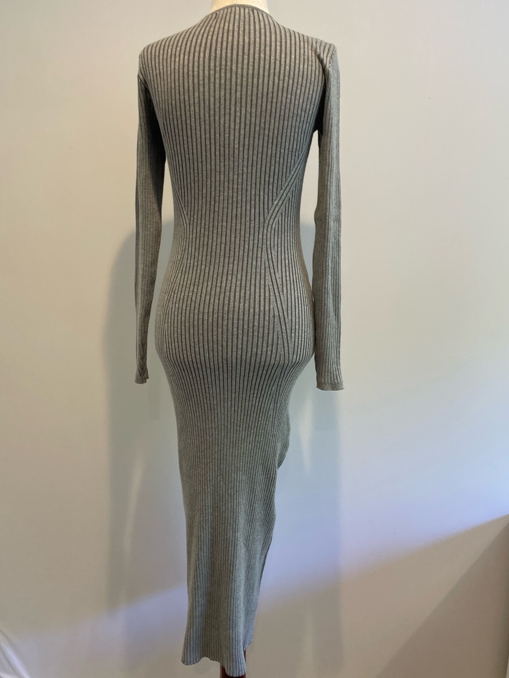 House of Harlow Ribbed Long Sleeve Midi Dress - size XS - Picture 6 of 6